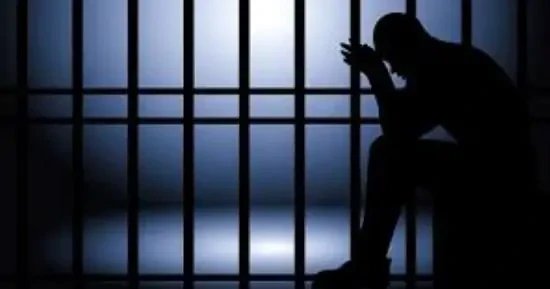 مصرع عامل علي يد سائق بعد معاكسته لزوجتة في بولاق الدكرور لقي عامل مصرعه في بولاق الدكرور، علي يد سائق انتقاما منه بعد معاكسته لزوجتة ، وتمكن رجال