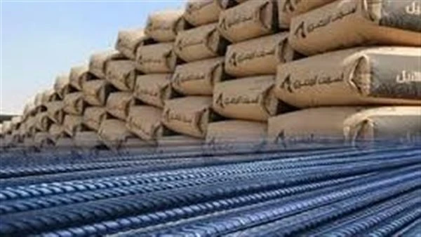 سعر الحديد والأسمنت اليوم 24 يونيو 2024 تنتج مصر حوالي 7.9 مليون طن من حديد التسليح، وحوالي 4.5 مليون طن بليت، بينما تستورد 3.5 مليون طن بليت، حسب بيانات غرفة الصناعات المعدنية. وي