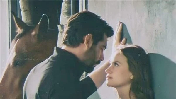 قصة أصفهان قصة أصفهان -تفتكر يا ابني أيه اقوى، انتڤام البشر.. ولا عدل ربنا عزوجل؟جاوبته على طول ومن غير أي تفكير..-عدل ربنا عزوجل طبعا.. احنا كبشر