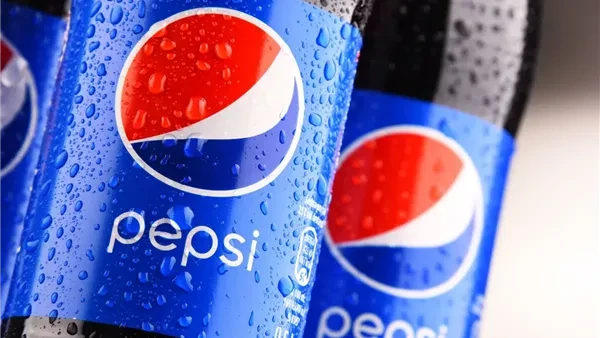 خصومات 25 جنيها .. هل نجحت المقاطعة في مواجهة شركة بيبسي مصر؟ حرصا على التضامن مع فلسطين ومقاومة الاحتلال،اطلق رواد السوشيال ميديا حملات مقاطعة للمنتجات الأجنبية، مع التركيز بشكل خ