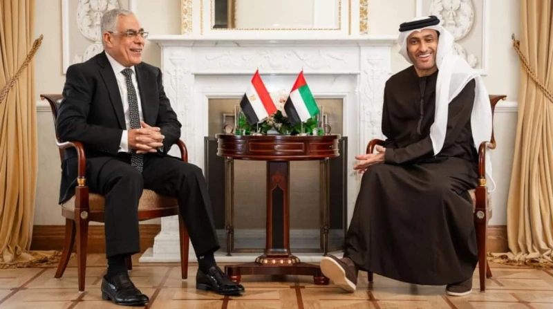 النائب العام يدعو نظيره الإماراتي لزيارة مصر التقى النائب العام المستشار محمد شوقي، المستشار الدكتور حمد سيف الشامسي، النائب العام لدولة الإمارات؛