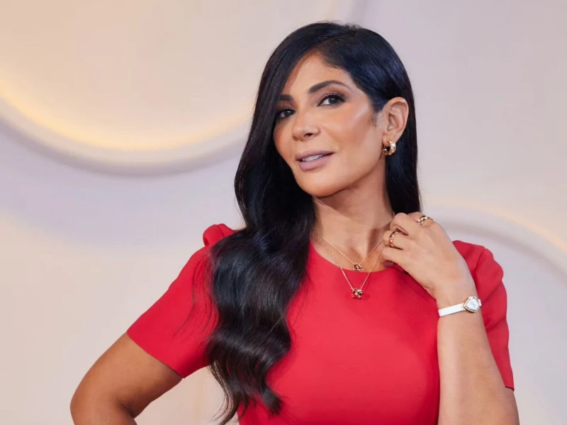 جواب نهائي. هل تشارك منى زكي في رمضان ٢٠٢٥؟ تعود الممثلة المصرية منى زكي، الى المنافسة الرمضانية، من خلال المشاركة في مسلسل جديد سيعرض في رمضان ٢٠٢٥.