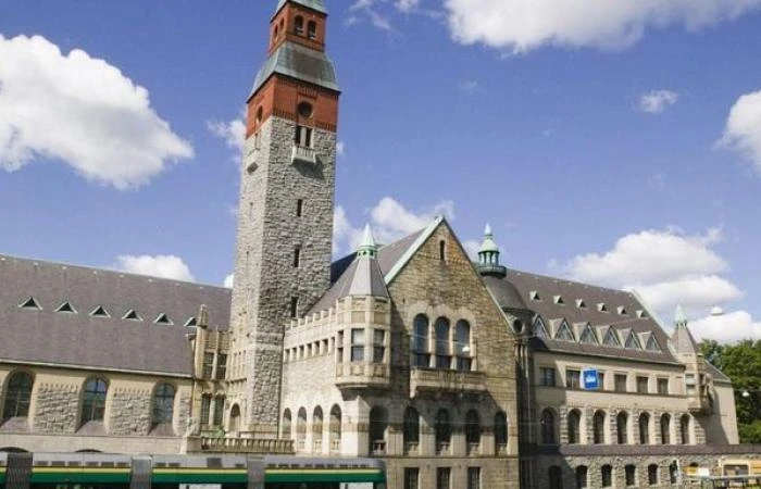 بالصور .. أهم مناطق الجذب السياحي في مدينة سفاري نت متابعاتتتميز فنلندا بتنوع المناطق السياحية والعديد من الأنشطة التي تناسب الزوار خلال فصل الشتاء أو الصيف نقلا عن موقع عين الاخبا