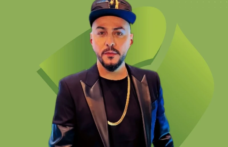 خاص شارل مكريس يبهر الآلاف باستعراض مذهل في حفل عمرو دياب في بيروت حقق مصمم الرقص والفنان اللبناني، شارل مكريس، نجاحا كبيرا في حفل الفنان عمرو دياب،