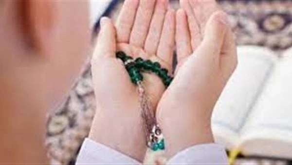 دعاء يوم الجمعة للميت جدي.. اللهم أرحم جدي وجدتي وأسكنهم جنتك دعاء يوم الجمعة للميت جدي، الجد نتذكره دائما بحكاياته القديمة عن زمنه وحواديته لنا،