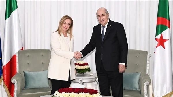 الجزائر: شراكة مع إيطاليا لإنجاز مشروع ضخم لإنتاج الحبوب والبقوليات أعلنت الجزائر، عن شراكة مع إيطاليا لإنجاز مشروع ضخم لإنتاج الحبوب والبقوليات،