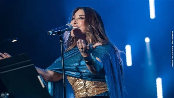 نجوى كرم تفجر مفاجأة وتعلن زواجها في رومانيا.. تفاصيل فجرت الفنانة نجوى كرم مفاجأة من العيار الثقيل فى حفلها الذى أحيته فى رومانيا حيث أعلنت عن زواجها وهو الأمر الذى جعلها حديث الس