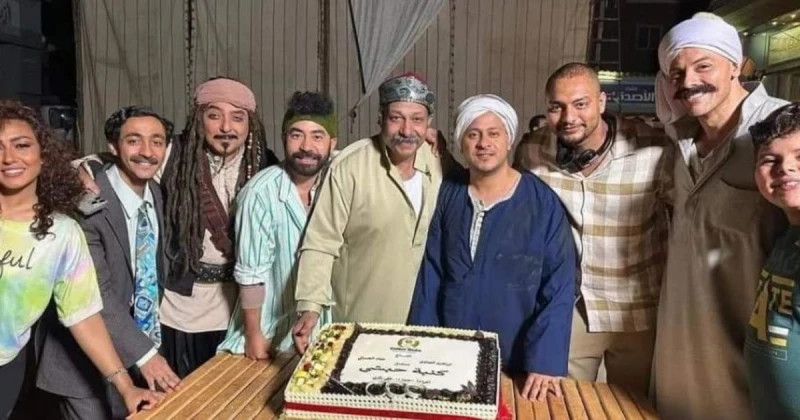 بدأ الممثلون المصريون محمد ثروت وكريم عفيفي وملك قورة تصوير مسلسل كنبة حبشي وهو من إخراج محمد مصطفى بكري، والمقرر طرحه في دور العرض قريبا، وهو عمل