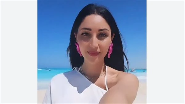 بعدما تصدرت التريند.. ما لم تعرفه عن الفنانة يسرا الجديدي منذ اسبوع بعدما تصدرت التريند.. ما لم تعرفه عن الفنانة يسرا الجديدي منذ اسبوع ----- . -