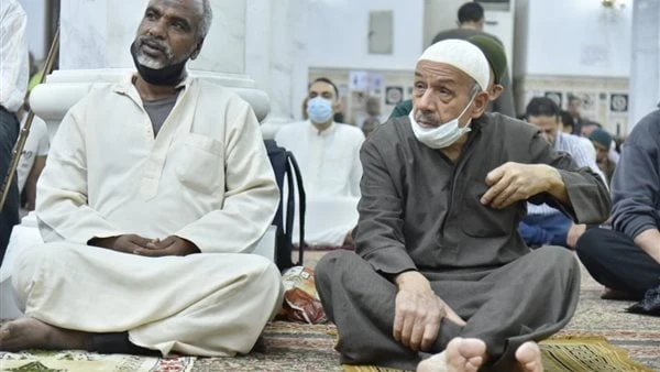 بث مباشر.. شعائر صلاة الجمعة من مسجد السيدة نفيسة نقلت القناة الأولى المصرية، بث مباشر لشعائر صلاة الجمعة من مسجد السيدة نفيسة.وحددت وزارة الأوقاف