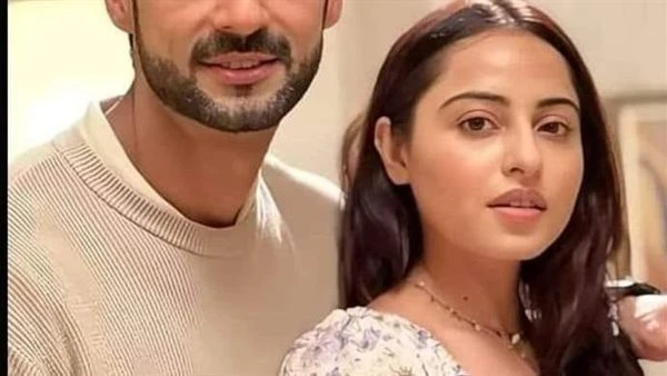 قصة مربية جميلة بمواصفات خاصة جدا كامله -حضرتك عايزنى مربية لولادك...وياترى هما عندهم كام سنة. الكبير29 والوسطانى 26 والصغير 15.(انا نورسين عندى 23سنة أرملة...ايوة أرملة كنت متجوزة