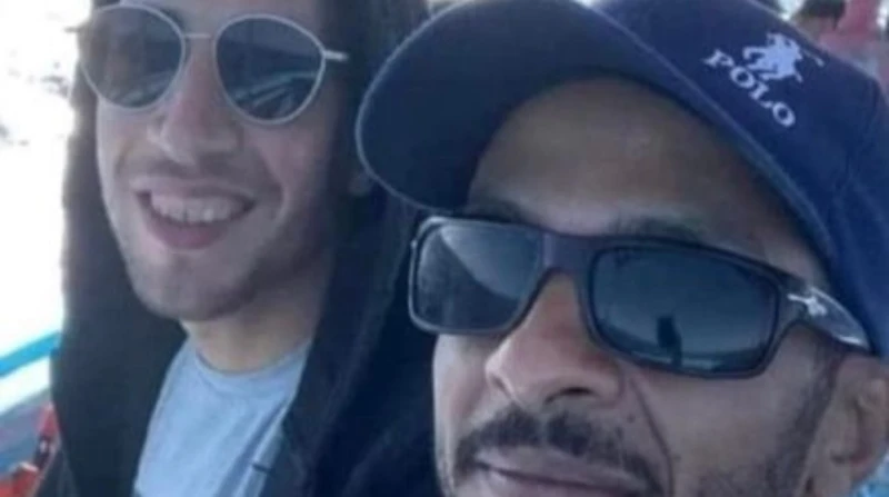 آخر رحلة صيد جمعت محمود وناصر.. نهاية مأساوية لصديقين في ستانلي تمكنت قوات الإنقاذ النهري من انتشال جثماني شابين غرقا في شاطئ ستانلي بمحافظة