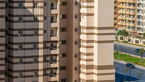 الإسكان تكشف موعد بدء طرح وحدات أبراج حدائق أكتوبر قررت وزارة الإسكان، طرح وحدات أول أبراج داخل مدينة حدائق أكتوبر يوم 30 يونيو الجارى.وأعلن الدكتور