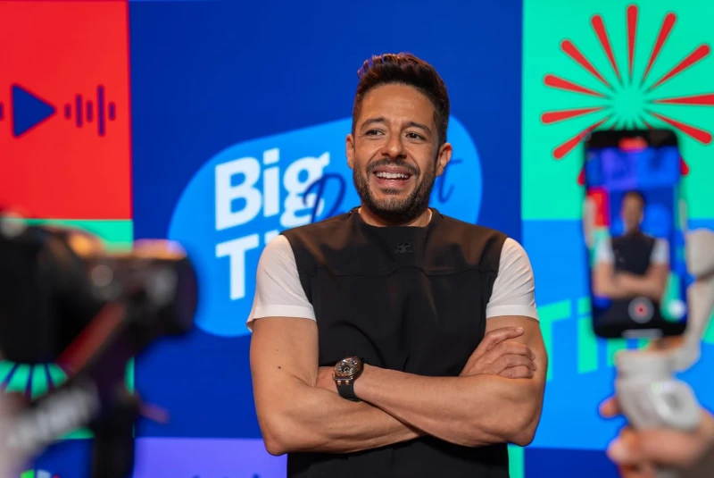 محمد حماقي الى الرياض للمشاركة في حدث عالمي أعلن معالي المستشار، تركي آل الشيخ، رئيس الهيئة العامة للترفيه في السعودية، عن مشاركة الفنان المصري محمد