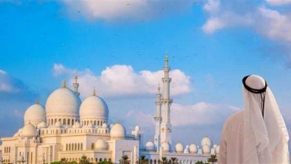 تكبيرات عيد الأضحى .. متى تبدأ وأفضل صيغة لها قالت دار الإفتاء ، إنه فيما ورد في الكتاب والسنة النبوية الشريفة، إنه لم يرد في صيغة تكبيرات عيد الأضحى