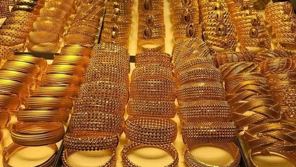 أسعار الذهب في المملكة العربية السعودية اليوم يستعرض افاق عربية أسعار الذهب في المملكة العربية السعودية اليوم السبت 29 يونيو 2024 بعد ارتفاع أسعار