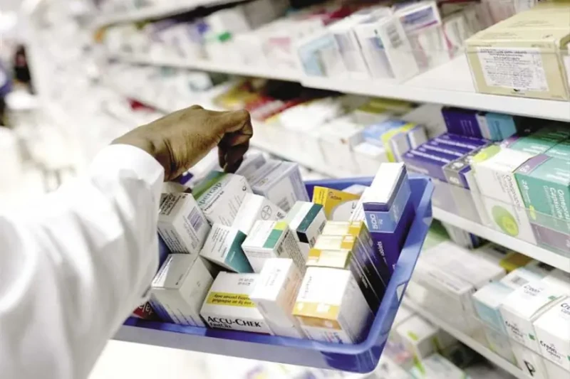 زيادات جديدة في أسعار الأدوية.. نسبة الزيادة 25 و 87 الأسباب والتفاصيل في الفترة الأخيرة، شهدت أسعار عدد من الأدوية في مصر زيادات ملحوظة تتراوح بين