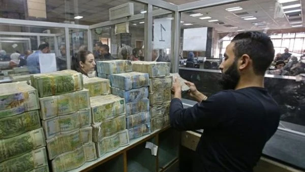 سعر الدولار اليوم الإثنين 24 يونيو 2024 في سوريا سعر الدولار في نشرة الحوالات والصرافة.. حدد مصرف سوريا المركزي سعر الدولار الأمريكي مقابل الليرة
