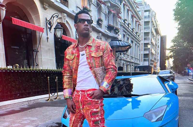 محمد رمضان يشارك جمهوره بنبأ حزين اقرأ التفاصيل أعلن الفنان المصري، محمد رمضان، غيابه رسميا عن موسم دراما رمضان ٢٠٢٥. في التفاصيل، شارك رمضان متابعيه