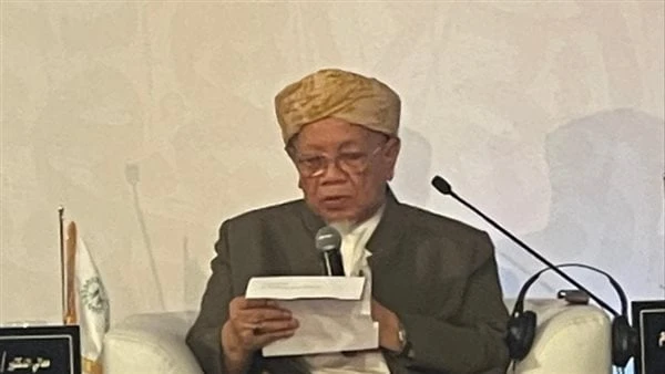 شيخ الإسلام في تايلاند: مصر لها فضل عظيم على العالم الإسلامي قديما وحديثاقال صاحب الفضيلة الشيخ أرون بون شوم، شيخ الإسلام في تايلاند: إن الدولة المصرية لها فضل عظيم، ودور كبير ورائ