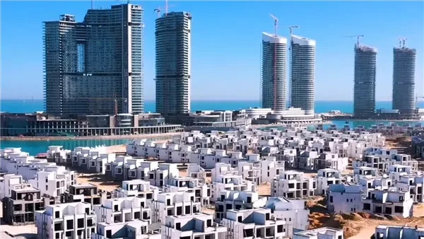 متحدث الوزراء: مدينة العلمين الجديدة تحظى بأهمية كبيرة في الساحل الشمالي الغربيقال المتحدث باسم مجلس الوزراء المستشار محمد الحمصاني، إن مدينة العلمين