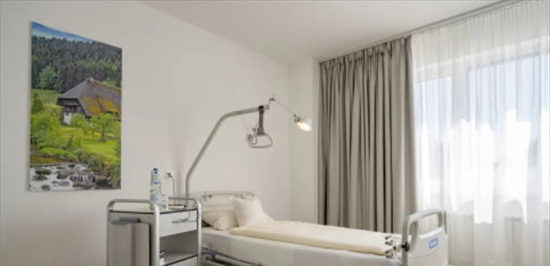 من على سرير المرض.. تيكتوكر لبنانية توجه رسالة لمتابعيها تعرف على التالي من على سرير المرض.. تيكتوكر لبنانية توجه رسالة لمتابعيها، تصدر اسم التيكتوكر