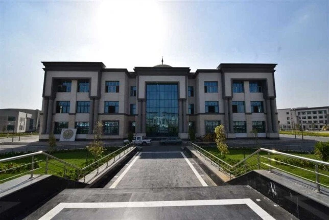 جامعة بنها الأهلية 2024.. الكليات والبرامج والمصروفات السنوية خدمات شاهد المقال التالي من صحافة مصر عن جامعة بنها الأهلية 2024 الكليات والبرامج