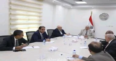 كتب - محمود الهندي عقد الدكتور أيمن عاشور وزير التعليم العالي والبحث العلمي اجتماعا مع ممثلي وزارة التعليم العالي بالجامعات الخاصة والأهلية وأفرع