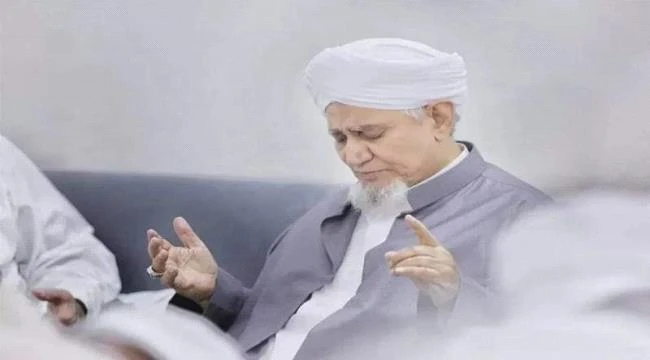 من هو الحبيب أبو بكر المشهور؟ وأبرز المعلومات عنهمنذ انتشار خبر وفاة الحبيب أبو بكر المشهور عبر وسائل الإعلام ومواقع التواصل الاجتماعي، سيطرت حالة من الحزن على المسلمين في الدول ال