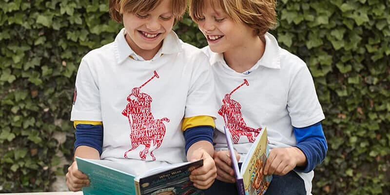 اسماء اطفال ظ أسماء ذكور جذابة 2025 ومعانيهاأسماء الذكور من الأسماء التي يجب أن تحرص في انتقائها، فهي من الأشياء الجميلة التي يبدأ الأم والأب في البحث عنها بمجرد وصول خبر الحمل، فإ