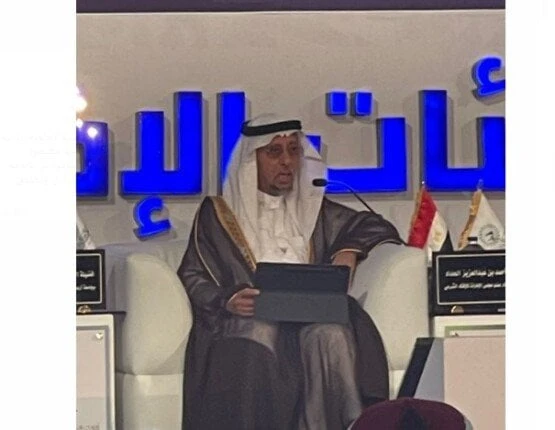 الحداد: الحوار واجب كفائي على الأمة الإسلامية لتبليغ رسالات الله تعالى منوعات الاسبوع شاهد المقال التالي من صحافة مصر عن الحداد الحوار واجب كفائي على