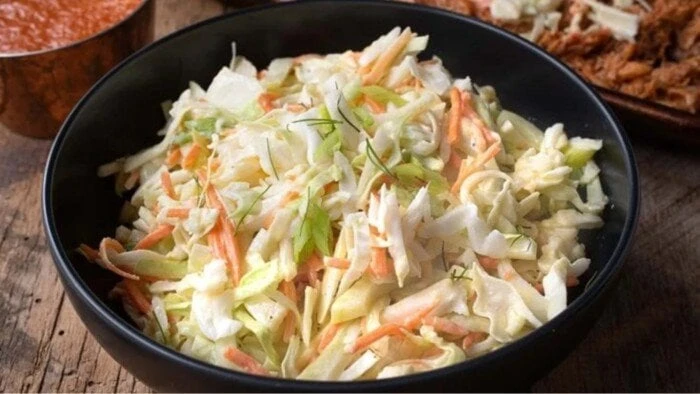 طريقة عمل الكول سلو في المنزل.. أحلى من المطاعم منوعات الاسبوع شاهد المقال التالي من صحافة مصر عن طريقة عمل الكول سلو في المنزل أحلى من المطاعم، سلطة