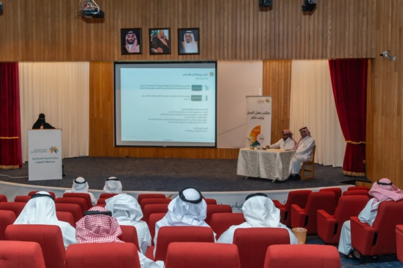 ورش تثقيفية وفحوصات طبية ضمن فعاليات مكافحة الاتجار بالبشر بالقطيف الحياة شاهد المقال التالي من صحافة السعودية عن ورش تثقيفية وفحوصات طبية ضمن