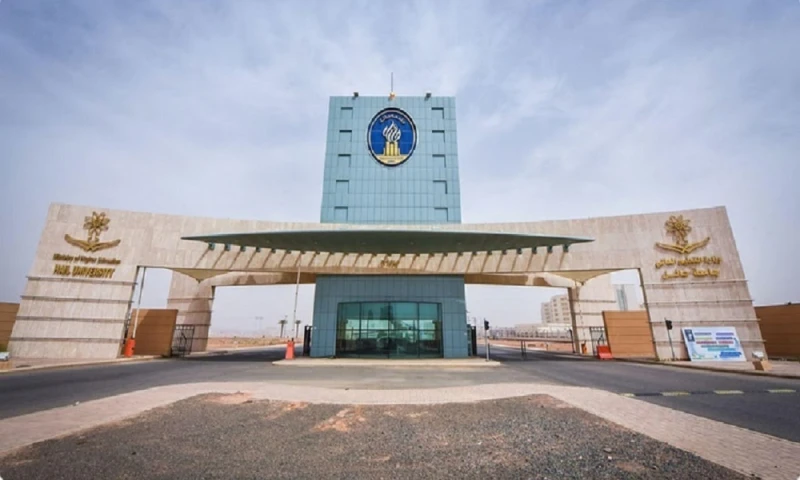 بيان هام من جامعة حائل تنفي ما يتم تداوله من مؤشرات خاطئة عن القبول السنويأصدرت جامعة حائل منذ قليل بيان هام نفت من خلاله، ما يتم تداوله على بعض