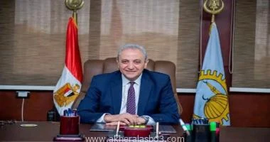 كتبمحمود شتا تابع اللواء اشرف الجندي محافظ الغربية ، جهود الوحدات المحلية في استمرار حملات النظافة اليومية ورفع المخلفات بمراكز وقرى المحافظة لاعادة