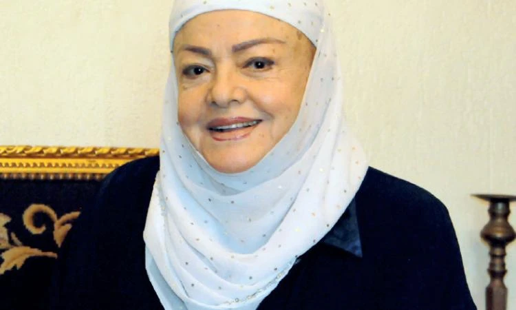 من هي الإعلامية كاريمان حمزة ويكيبيديا السيرة الذاتية وكم عمرهاالإعلامية كريمان حمزة أصبحت حديث الساعة في يوم وفاتها، من هي الإعلامية كاريمان حمزة،