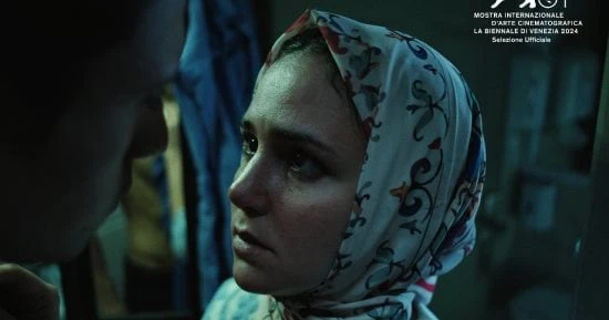 الفن ركين سعد: فخورة بمشاركة البحث عن منفذ لخروج السيد رامبو فى مهرجان فينيسيا أفاق عربيةأفاق عربية الفن نتحدث اليوم حول ركين سعد: فخورة بمشاركة البحث عن منفذ لخروج السيد رامبو فى