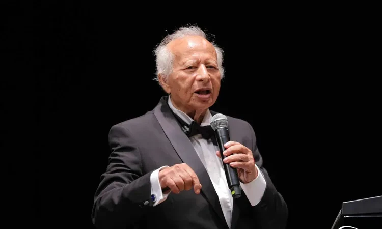 هاني شنودة يكشف مفاجآت حفل فرقة المصريين في مهرجان العلمين تعرف على التالي هاني شنودة يكشف مفاجآت حفل فرقة المصريين في مهرجان العلمين، كشف الموسيقار