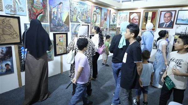 هنا فلسطين.. 20 لوحة فنية بجناح الأزهر بمعرض الإسكندرية للكتاب تظهر جرائم الاحتلال بحق الفلسطينيين تحتل القضية الفلسطينية المكانة الأولى في أولويات