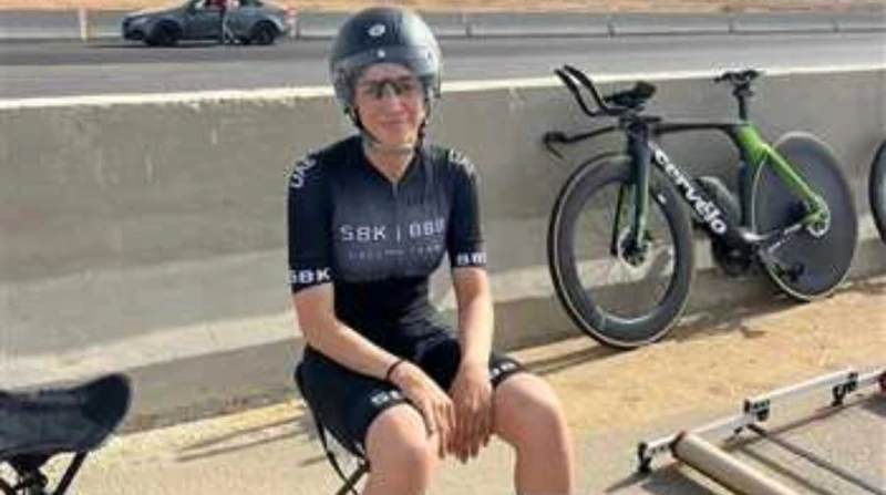 جنة عليوة تسخر من شهد سعيد: ستحقق المركز الأخير بالأولمبياد هاجمت جنة عليوة، لاعبة الدراجات، شهد سعيد، بعد قرار مشاركة الأخيرة في أولمبياد باريس