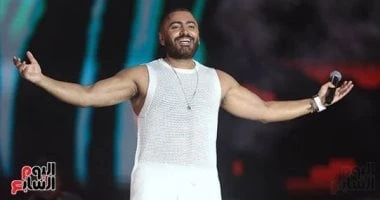 فن: مفاجآت تامر حسنى للجمهور بعد حفله في مهرجان العلمين الجديدة اقرأ في أفاق عربية مفاجآت تامر حسنى للجمهور بعد حفله في مهرجان العلمين الجديدة، أعلن