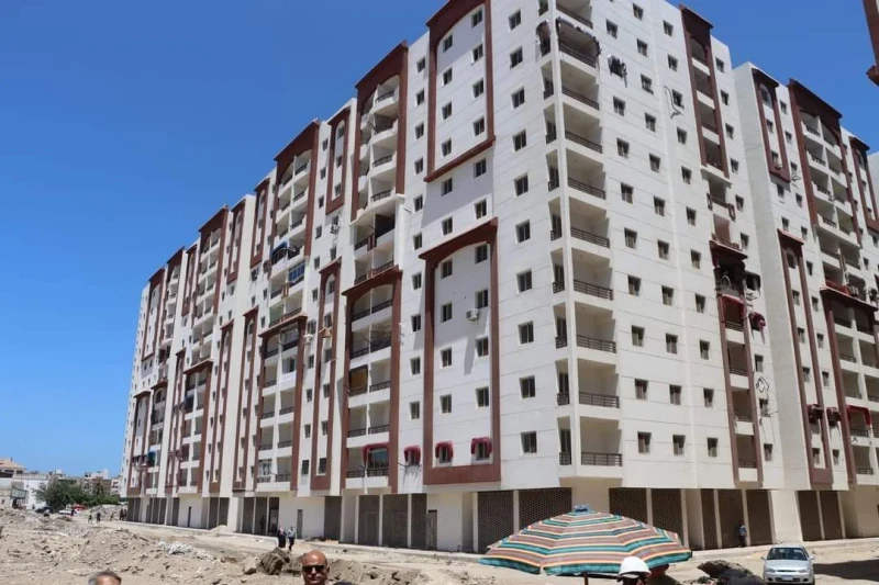 إحجز دلوقتي وسدد على 10 سنوات جريدة افاق عربية بدأت هيئة تعاونيات البناء والاسكان، طرح شقق جديدة في 5 مدن جديدة خلال الفترة من 10 يوليو وحتى 24