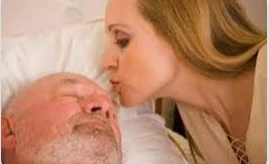 تعرف على تفسير تقبيل الأب الميت في المنام لابن سيرين تعرف على تفسير تقبيل الأب الميت في المنام لابن سيرين، يصاب الإنسان بأشد أنواع الحزن مع فقدان