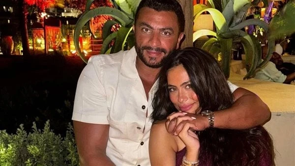 هاجر أحمد تتغزل في زوجها: الحياة بأكملهاشاركت الفنانة هاجر أحمد، جمهورها، عبر حسابها الرسمي بموقع إنستجرام، بصورة تجمعها بزوجها أحمد الحداد.وتغزلت