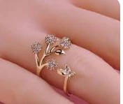 تعرف على تفسير حلم الخاتم لابن سيرين تعرف على تفسير حلم الخاتم لابن سيرين تفسير حلم الخاتم، تعتبر رؤية الخاتم من الرؤى الشائعة في عالم الأحلام والتي تكثر الدلالات حولها بين الفقهاء