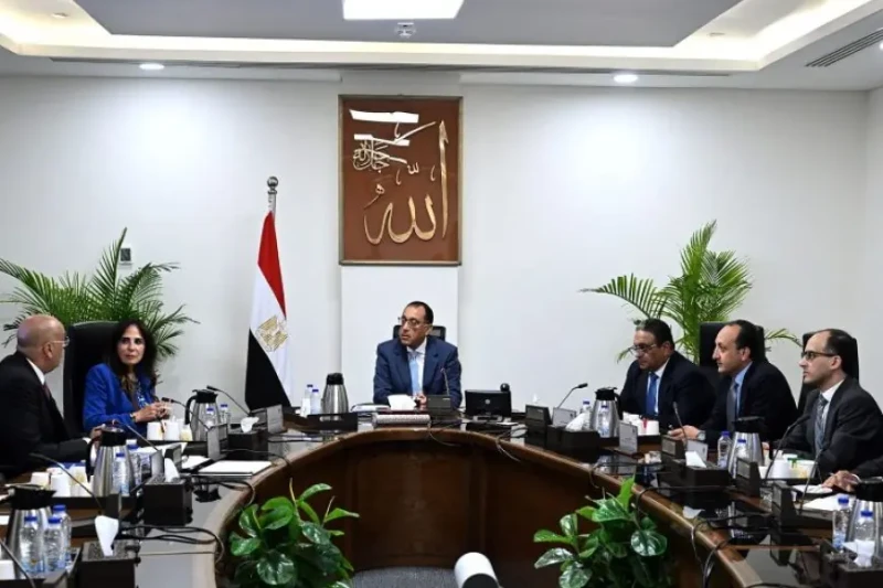 رئيس الوزراء يتابع جهود جهاز تنمية المشروعات المتوسطة والصغيرة ومتناهية الصغرالدكتور مصطفى مدبولي، رئيس مجلس الوزراء، التقى باليوم السيد باسل رحمي،