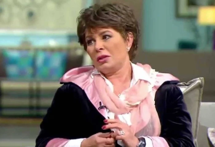 نجوى إبراهيم: لبس الحلق والحظاظة مش حرية شخصية هاجمت الإعلامية نجوى إبراهيم، الرجال الذين يرتدون الحلق والحظظات في الشارع، مشيرة إلى أنها ليست حرية