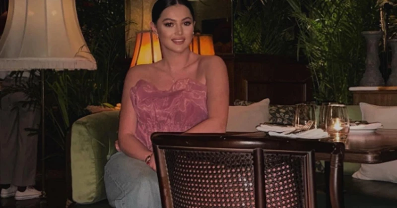 الفن و المشاهير: من تصميم إيلي صعب.. دانا الحلاني ترتدي فستان والدتها كوليت الحلاني من عام 2009 شاهد المقال التالي من صحافة لبنان عن من تصميم إيلي