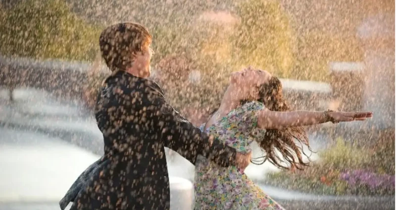 تعرف على تفسير حلم المطر الخفيف لابن سيرين تفسير حلم المطر الخفيف، ما هي دلالة رؤية نزول المطر الخفيف والدعاء فيه؟، وما هو معنى رؤية تحول المطر