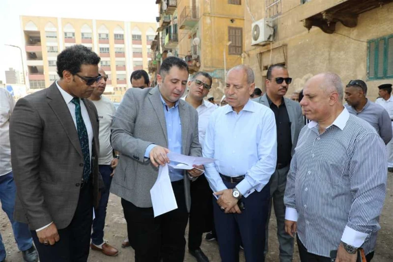 محافظ القاهرة يتفقد حي روض الفرج قام الدكتور إبراهيم صابر محافظ القاهرة اليوم الأحد، بجولة تفقدية لأعمال التطوير الجارية بحي روض الفرج بالمنطقة